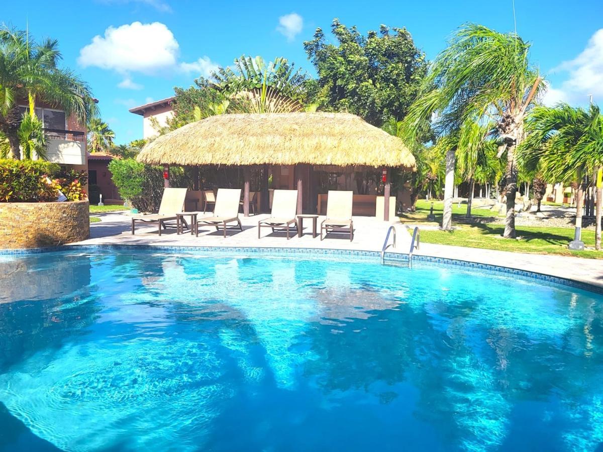 Eagle Beach Luxury House, Walking Distance To The Beach Palm Beach Bagian luar foto