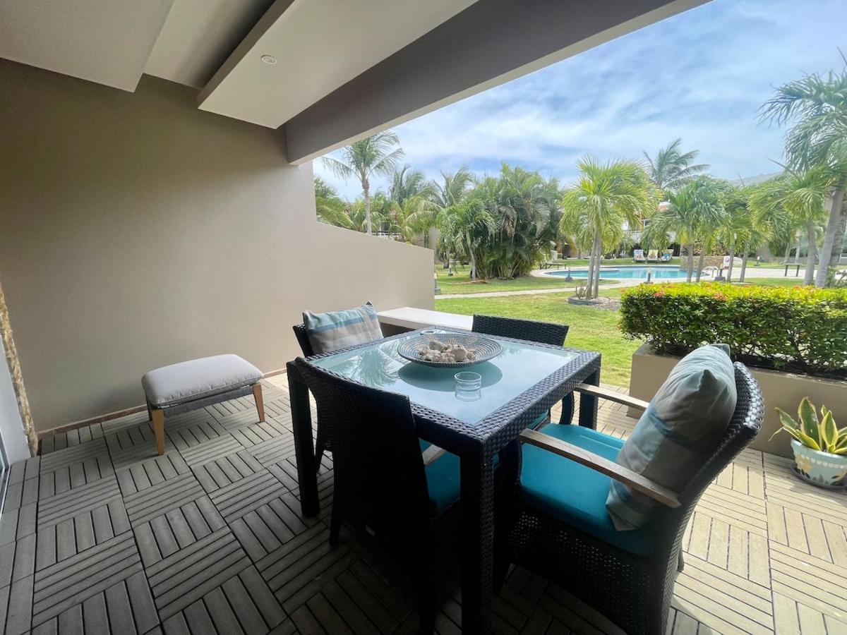 Eagle Beach Luxury House, Walking Distance To The Beach Palm Beach Bagian luar foto