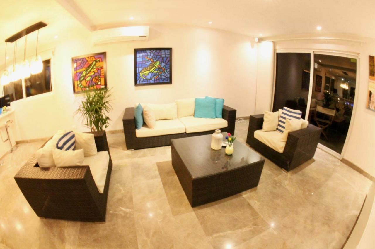 Eagle Beach Luxury House, Walking Distance To The Beach Palm Beach Bagian luar foto